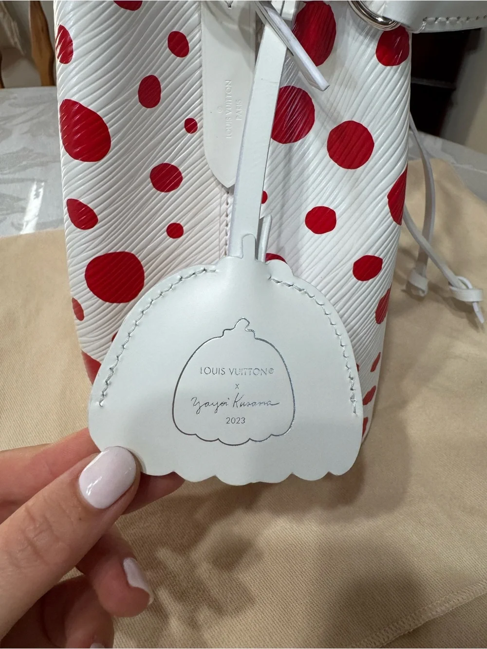 Louis Vuitton x Yayoi Kusama NeoNoe BB bag in White and Red Epi Leather